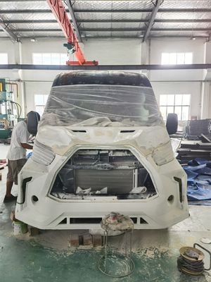 Alloggiamento in fibra di vetro con tecnologia Hand Lay Up RTM SMC, elevata durata e superficie con rivestimento in gelcoat o vernice