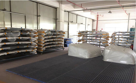 Corpo di angolo in FRP RV, parti del corpo del camper modellate su misura senza soluzione di continuità in una sola pezza in FRP Camper Shell, OEM RV Body Manufacturer