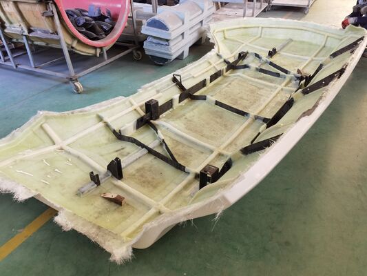 Alta resistenza pannello di carrozzeria del camion in fibra di vetro leggero facile installazione ideale per manutenzione e sostituzione della flotta