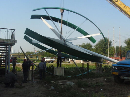 Lamelle di vento in FRP di dimensioni personalizzate Lamella del rotore di una turbina eolica ibrida in fibra di vetro