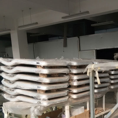 Alta resistenza al fuoco Fibra di vetro parti auto personalizzate per le vostre specifiche